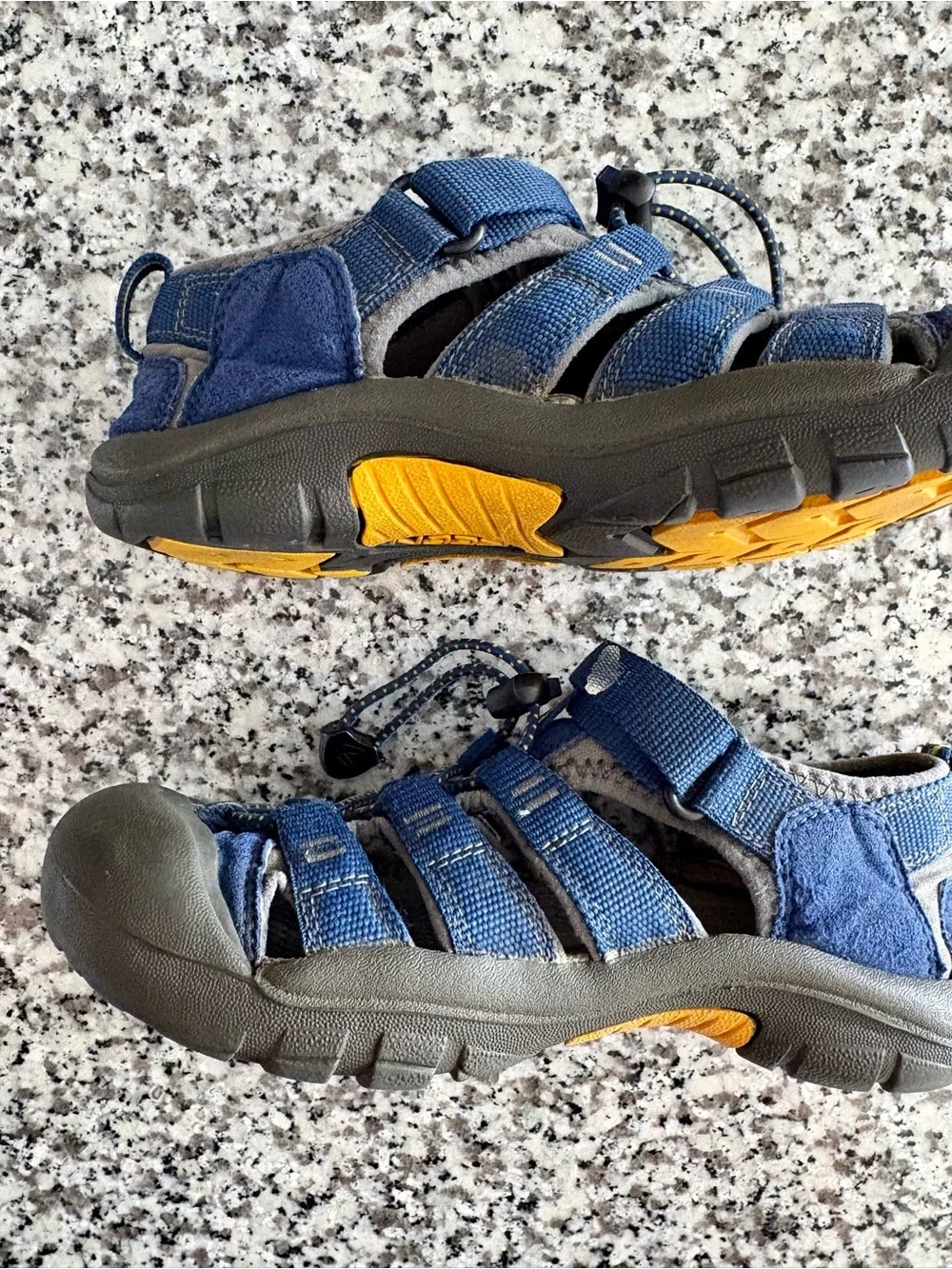 Keen—Newport Hybrid Waterproof Hiker Sandals Navy/Gray (Size Youth 2)
